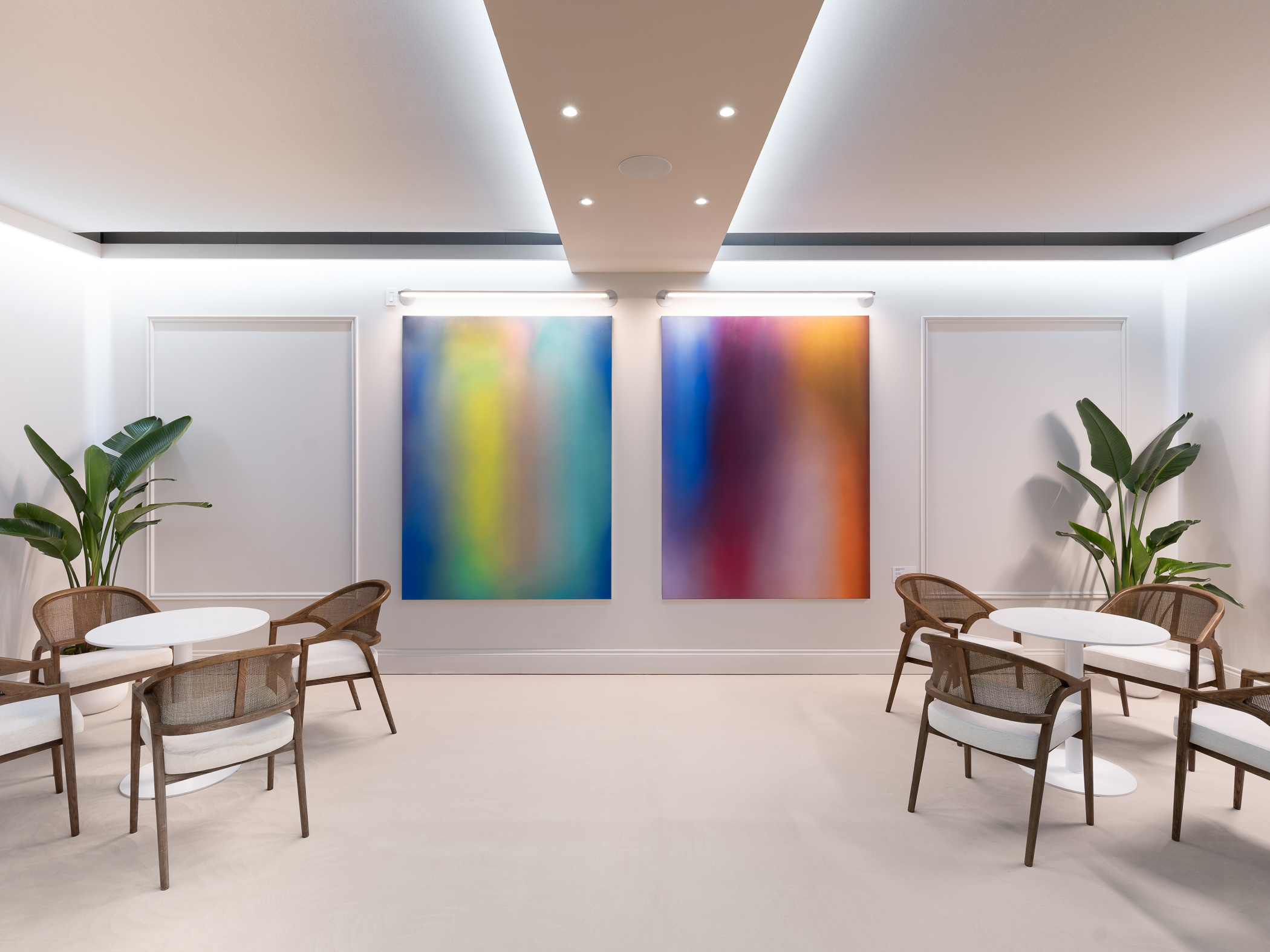 NetJets Lounge interior